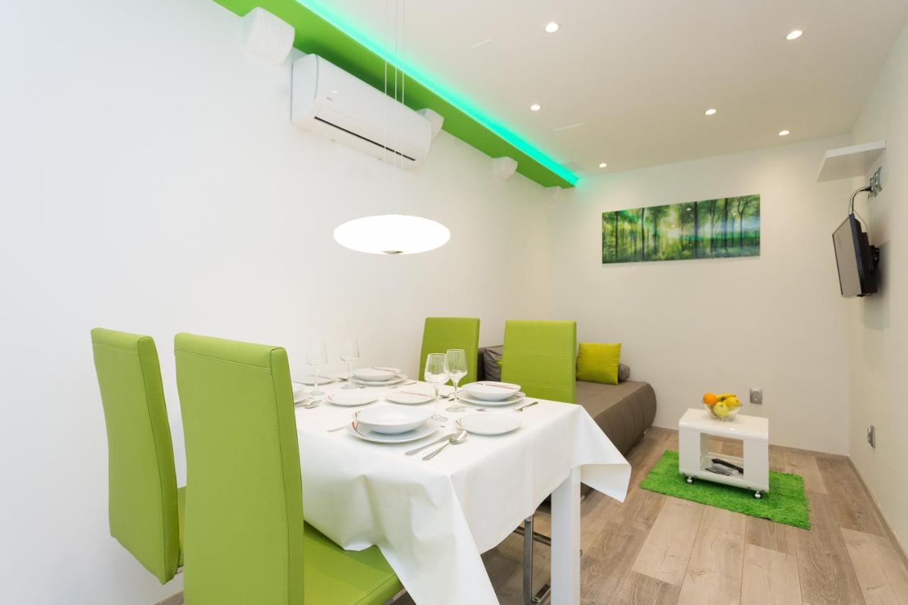 Apartamento Purple & Apple Green Split Exterior foto